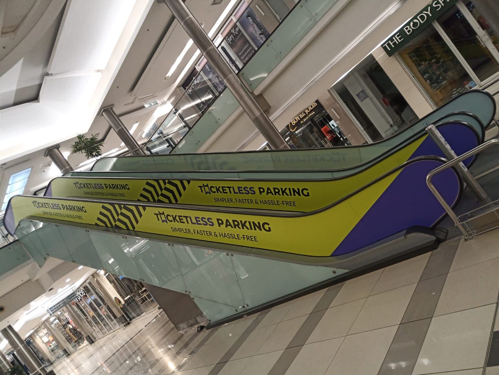 Bedford-shopping-center